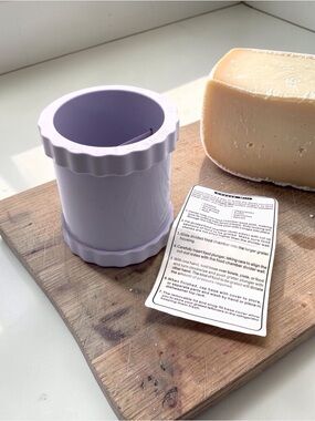 Vintage 70’s EVA Cheese Mill Rotary Grater Nut Chocolate Veg Tool.